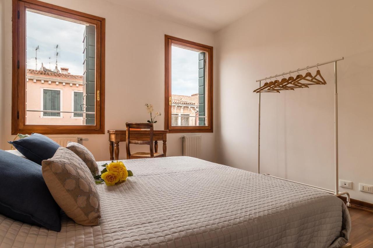 Appartement Spirito Santo Canal View By Lionhost Venetië